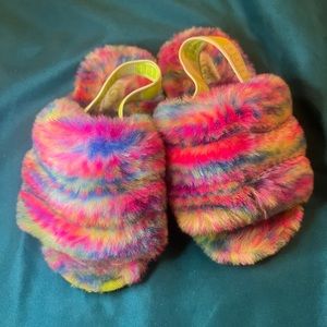 Toddler girl Ugg slides size 9